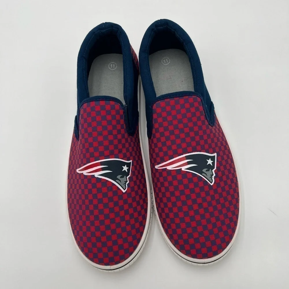 New England Patriots Checkered Canvas Slide-On Slippers – Size 11